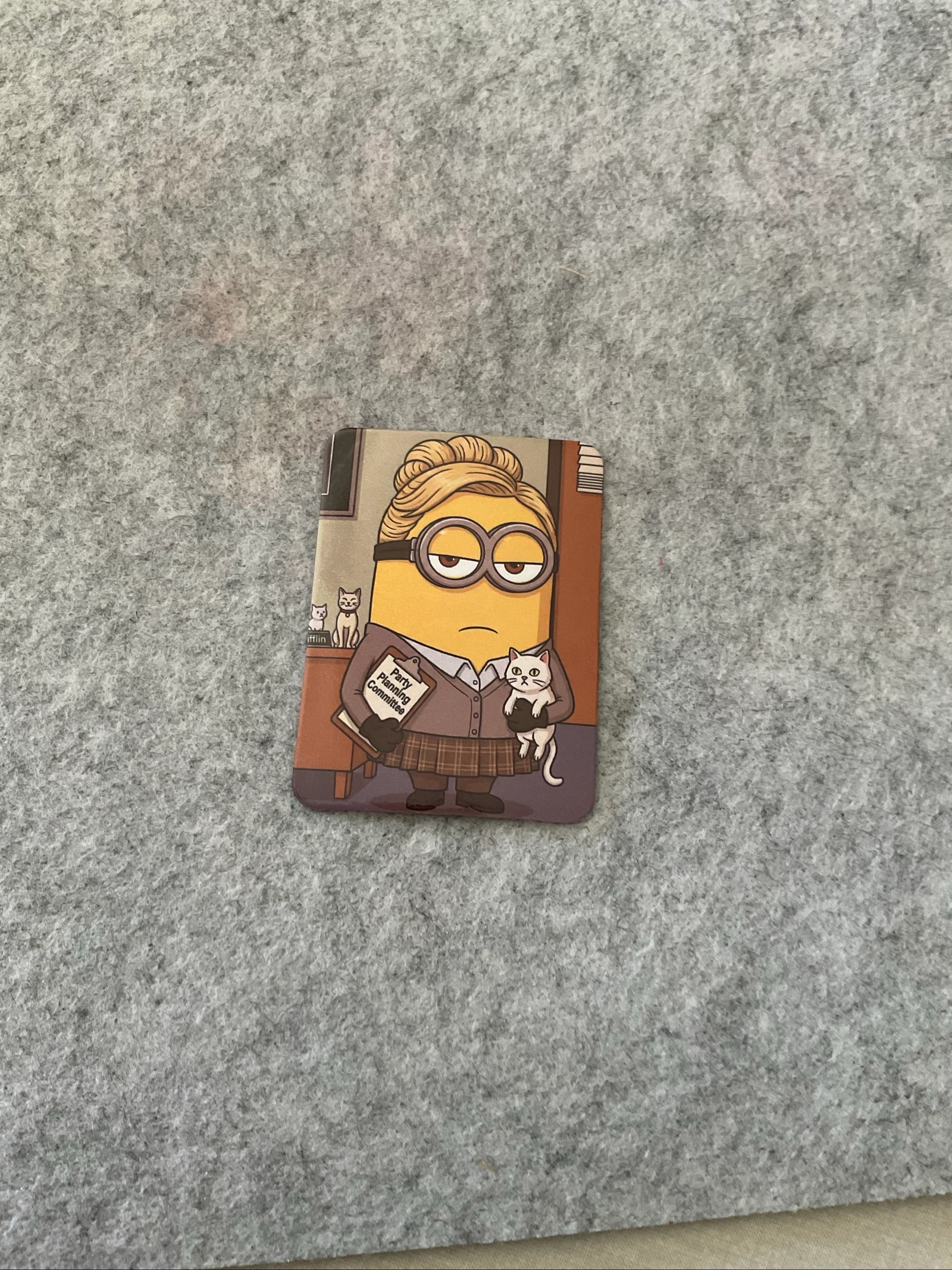 Imán Minion Angela - the Office – photo 5